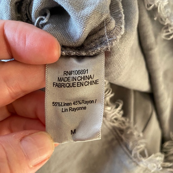 Young Fabulous & Broke gray romper NWOT - Picture 6 of 9